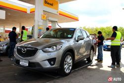 ทำได้จริง! มาสด้า 2 และ CX-5 เครื่องยนต์ดีเซล SKYACTIV-D น้ำมันถังเดียวเที่ยวไกลถึงมาเลเซีย