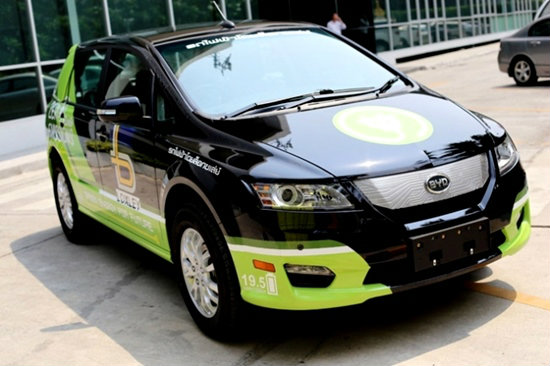 พาชมโฉม "ล็อกซเล่ย์ BYD รุ่น E6" รถยนต์นั่งไฟฟ้า100% ไร้มลพิษ