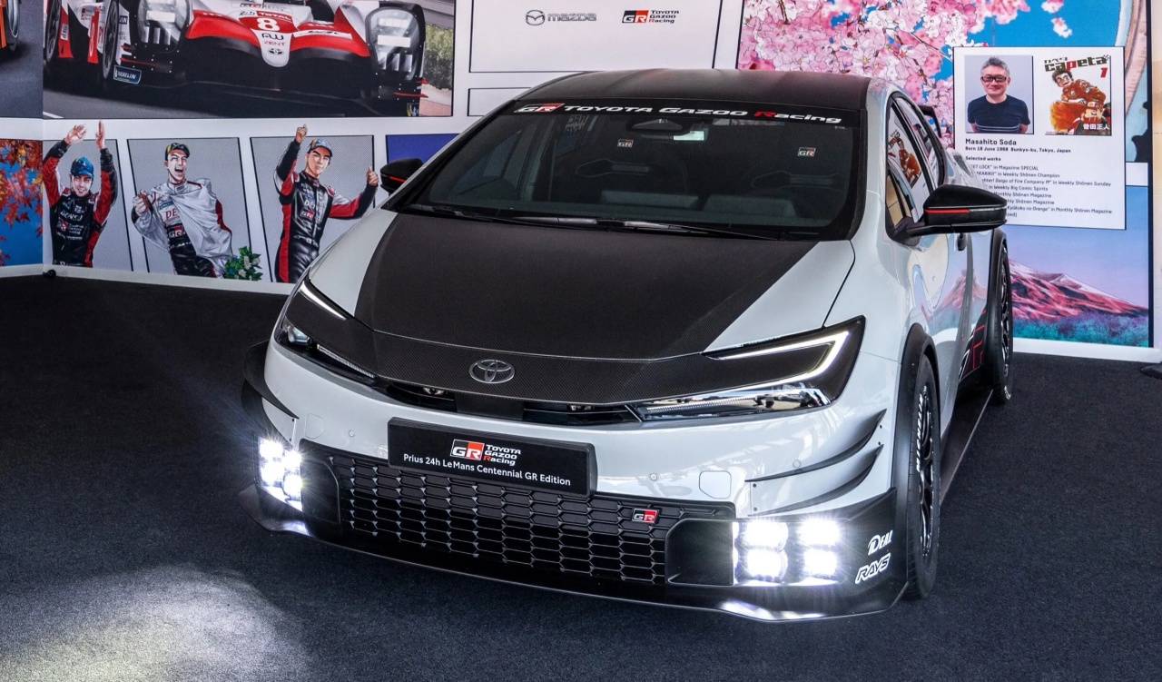 toyota-prius-24h-le-mans-cent