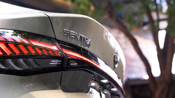 batch2027-nissan-sentra-sl(6