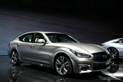 Infiniti Q70L Bespoke Edition เปิดตัวล่าสุดที่งานเซี่ยงไฮ้มอเตอร์โชว์ 2015