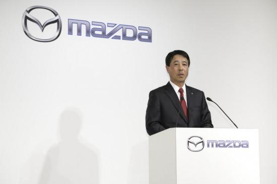 toyota_mazda_5