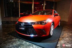 Toyota Camry ESport ใหม่ เปิดตัวแล้วเคาะ 1.639 ล้านบาท