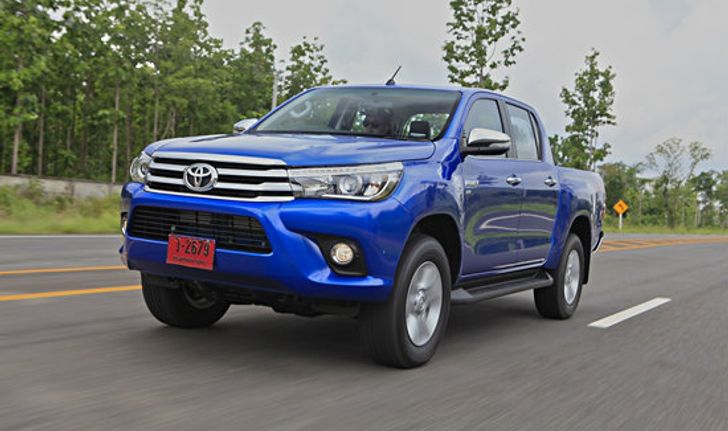 รีวิว Toyota Hilux Revo 2015 ใหม่ สวยลงตัว ขับสนุก อ็อพชั่นเพียบ