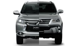 เทียบสเป็ค Toyota Fortuner 2015 และ Mitsubishi Pajero Sport ใหม่ อ็อพชั่นใครแน่นกว่ากัน?