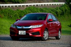 'Honda Grace LX' ฝาแฝด 'City' แต่เหนือกว่าเรื่องขุมพลัง