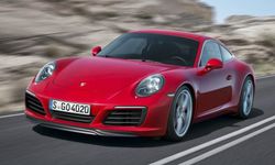 เผยโฉม 2016 Porsche 911 Carrera เฟซลิฟท์ใหม่ก่อนเปิดตัวจริง 12 ก.ย.นี้