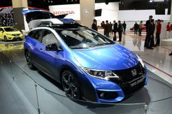 'Honda Civic Tourer Active Life Concept' เปิดตัวอย่างเป็นทางการที่แฟรงค์เฟิร์ตเอาใจคนรักจักรยาน