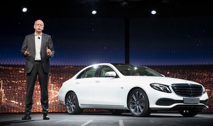 เปิดตัว Mercedes-Benz E350e ปลั๊กอินไฮบริดใหม่ ประหยัดสะใจ 47 กม./ลิตร!