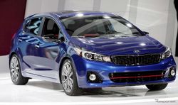 Kia Forte 5 เวอร์ชั่นแฮทช์แบ็คถูกเปิดตัวอย่างเป็นทางการในสหรัฐฯ