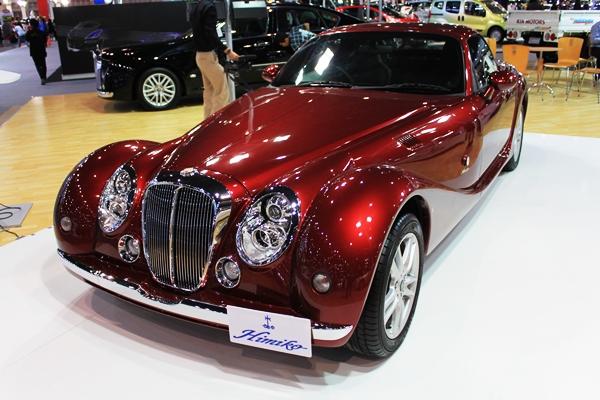 MITSUOKA