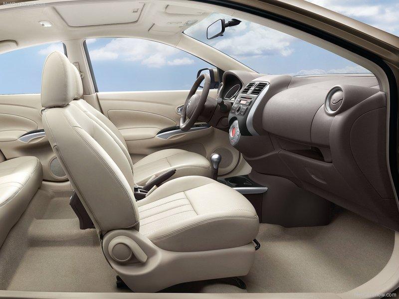 nissan Almera
