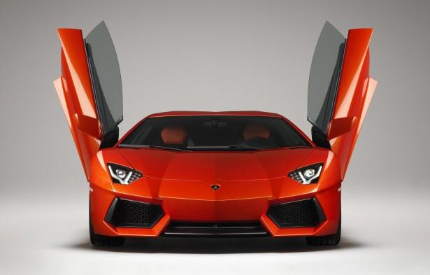 Lamborghini Aventador LP700-4
