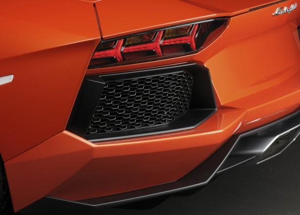 Lamborghini Aventador LP700-4