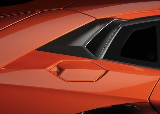 Lamborghini Aventador LP700-4