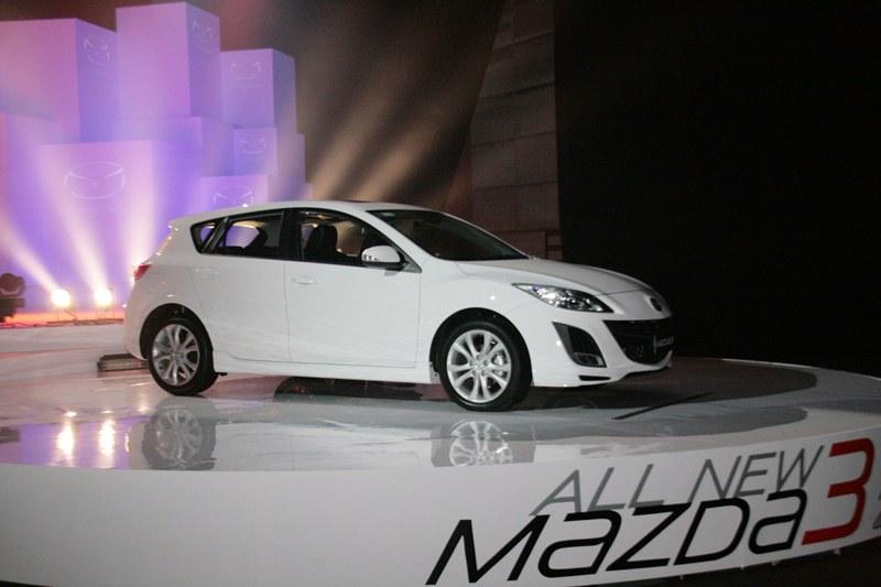 All new! Mazda 3 2.0