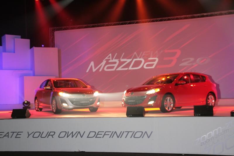 All new! Mazda 3 2.0