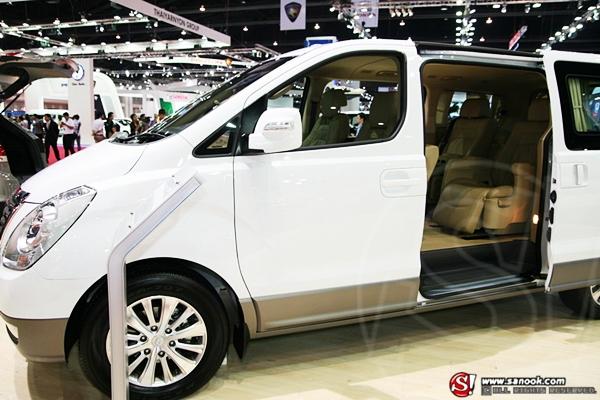 มอเตอร์โชว์ 2011 HYUNDAI