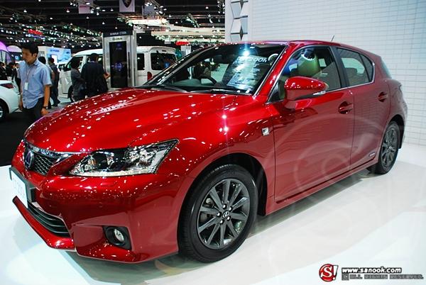 มอเตอร์โชว์ 2011 LEXUS