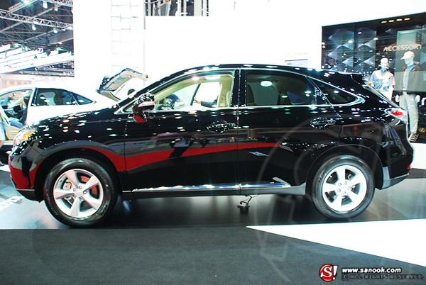 มอเตอร์โชว์ 2011 LEXUS