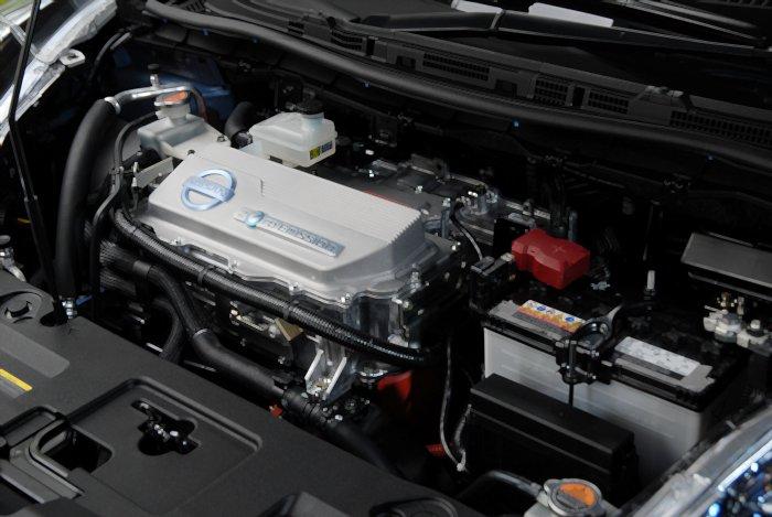 Nissan Leaf มอเตอร์โชว์ 2011