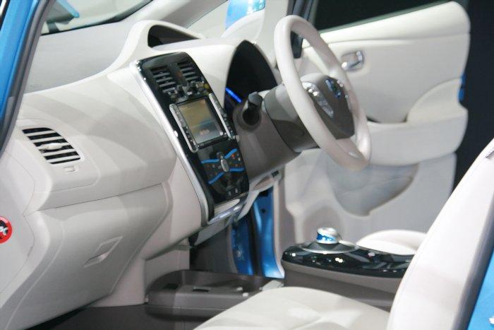 Nissan Leaf มอเตอร์โชว์ 2011