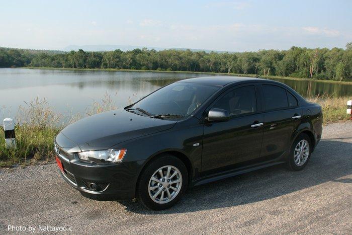 Test drive Mitsubishi Lancer EX 2011