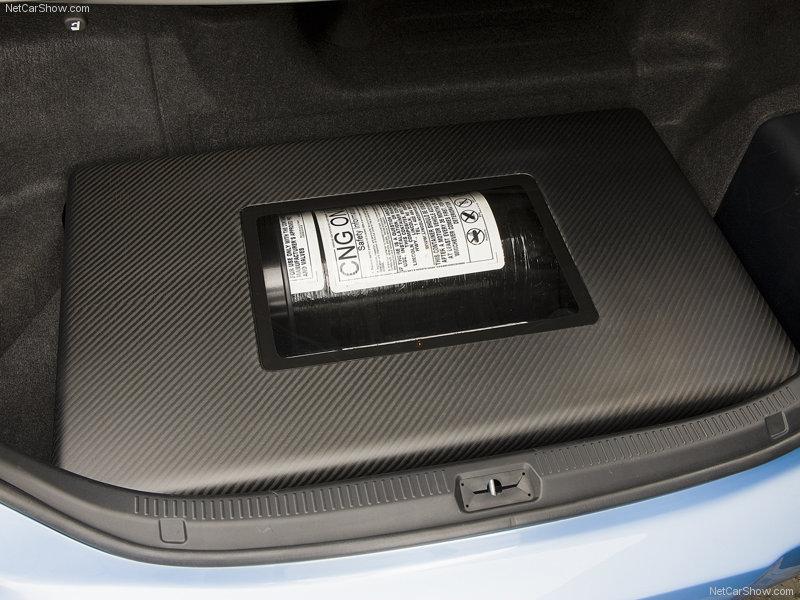 Toyota CNG Camry Hybrid Concept