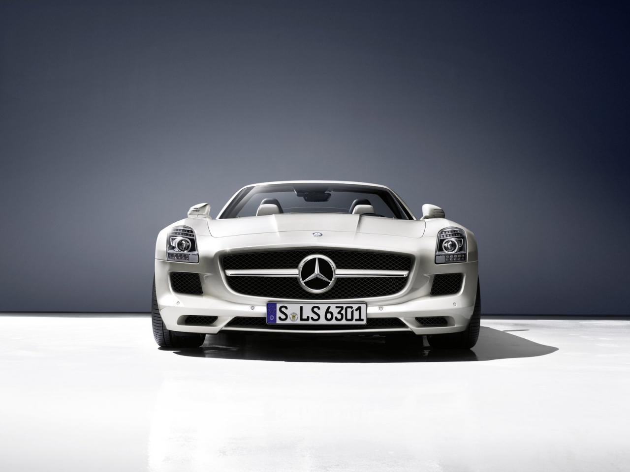 Mercedes Benz SLS AMG Roadster