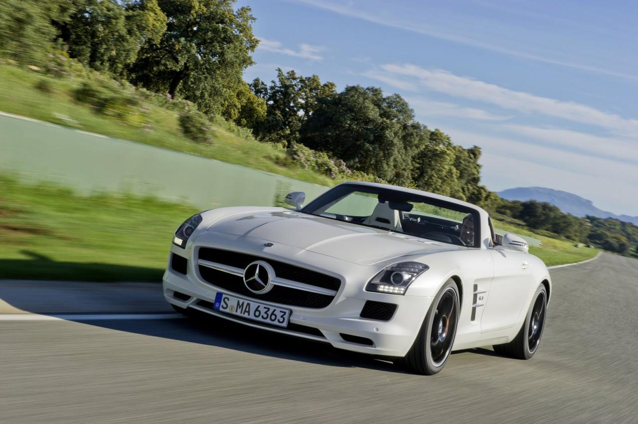 Mercedes Benz SLS AMG Roadster