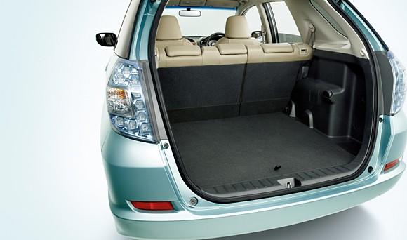 Honda Fit Shuttle 