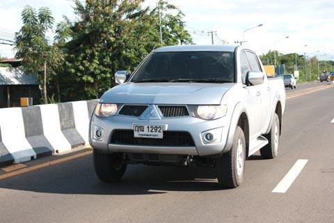 Mitsubishi Triton Double cab Plus CNG