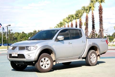Mitsubishi Triton Double cab Plus CNG