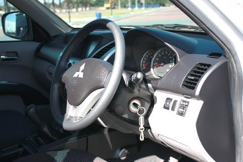 Mitsubishi Triton Double cab Plus CNG