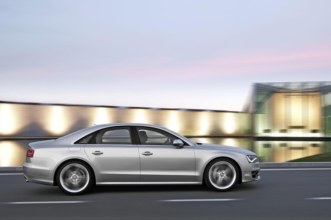 Audi S8