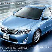 Toyota Camry Hybrid  2012