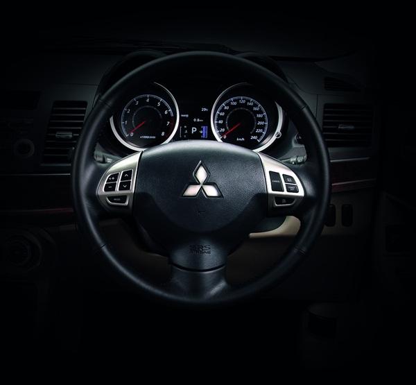 Mitsubishi Lancer EX Quart Brown