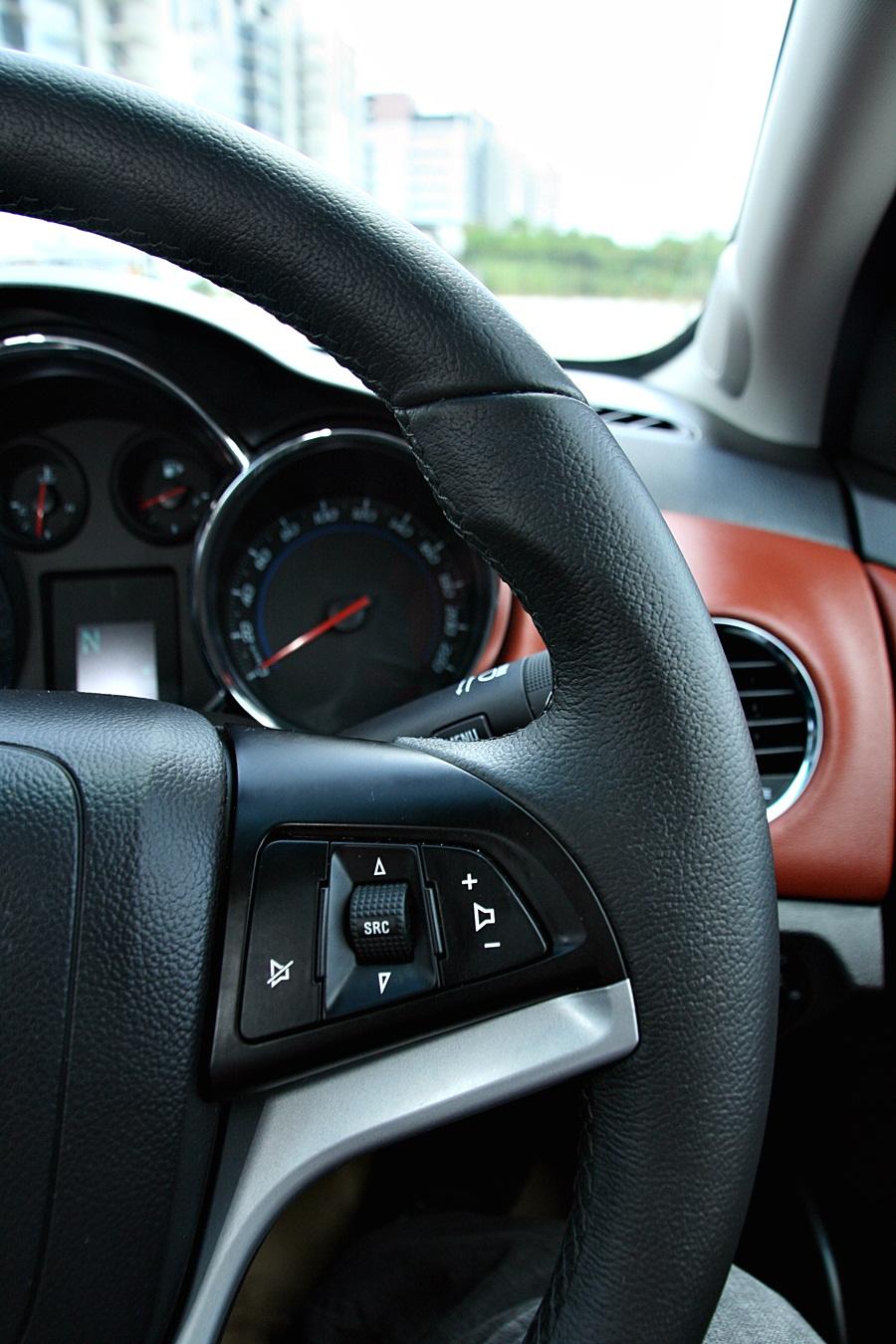 Chevrolet Cruze 1.8 LTZ