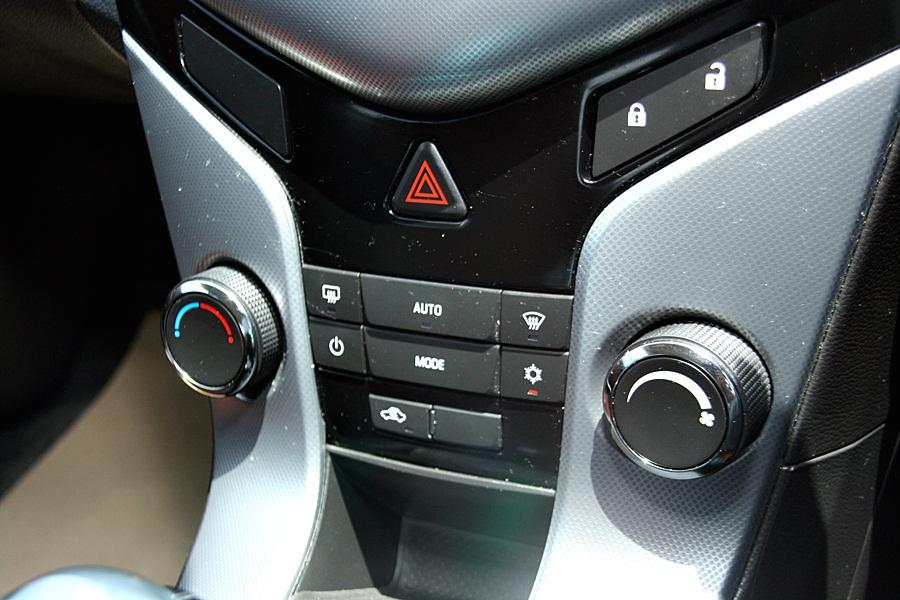 Chevrolet Cruze 1.8 LTZ