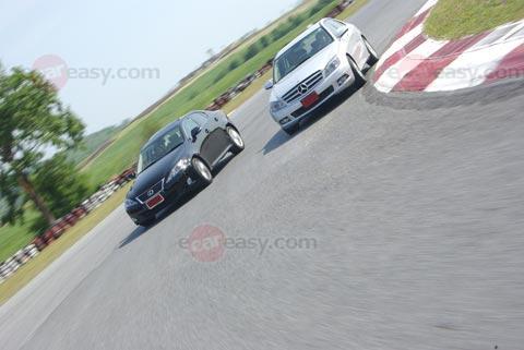 Lexus IS 250 VS Benz C230 Avantgarde 