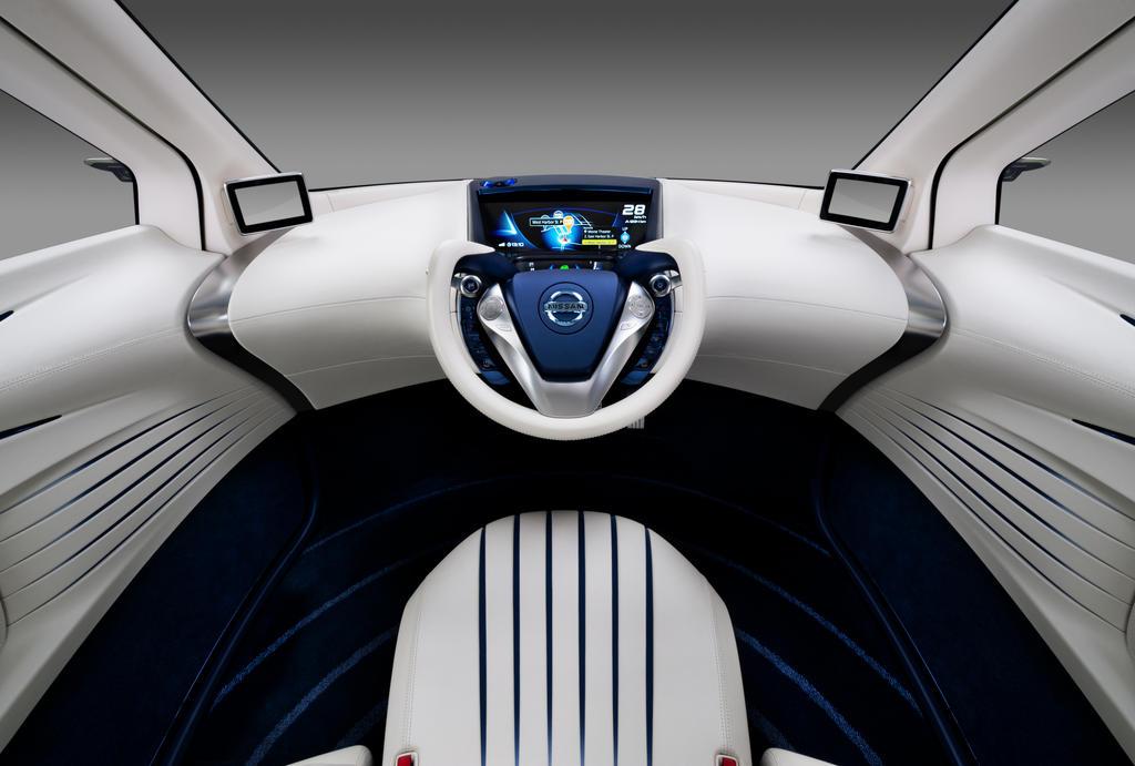 Nissan PIVO 3 EV Concept