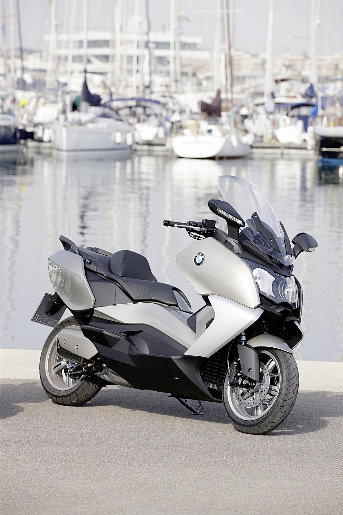 BMW Maxi Scooter
