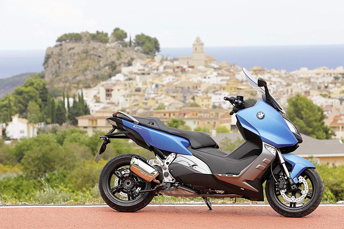 BMW Maxi Scooter