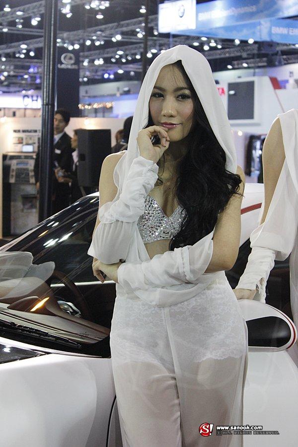พริตตี้ Yuma Motor expo 2011