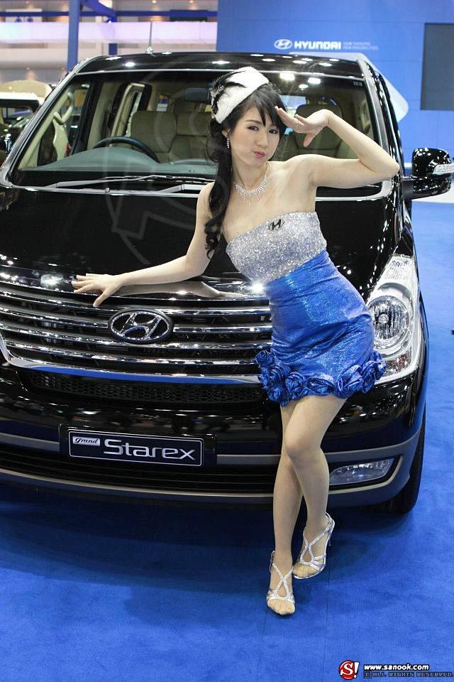 พริตตี้ Hyundai -Motor Expo 2011