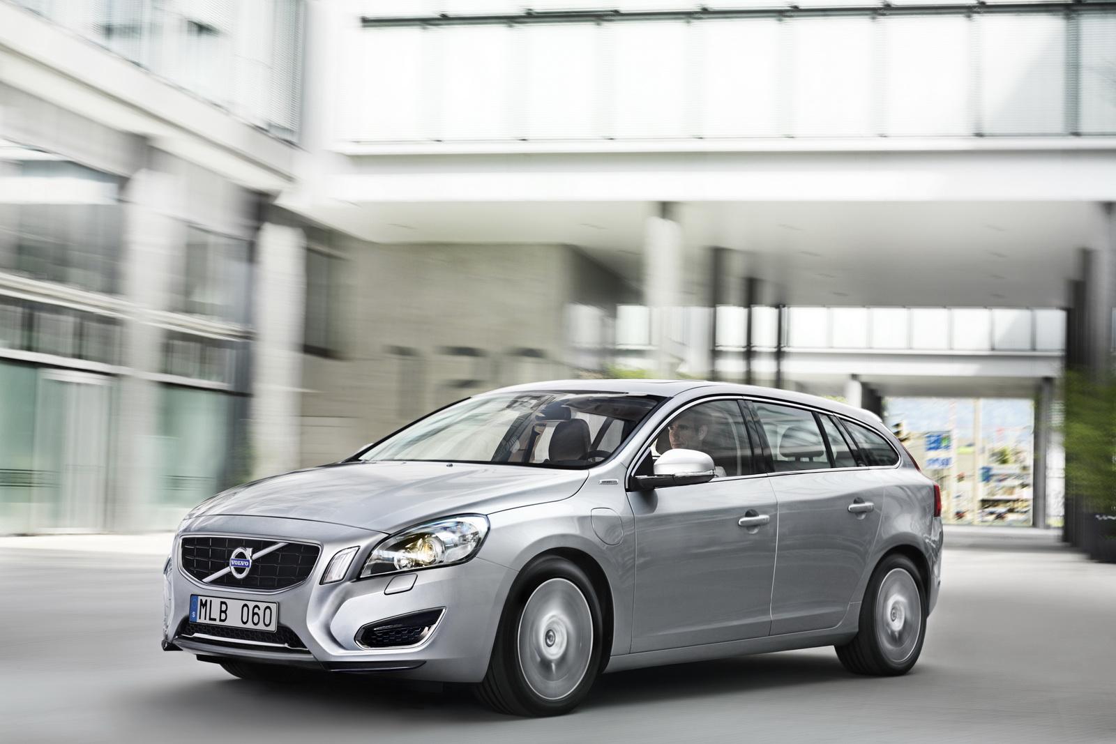 V60 d6 discount awd