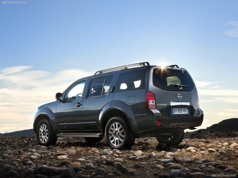 Nissan Path Finder