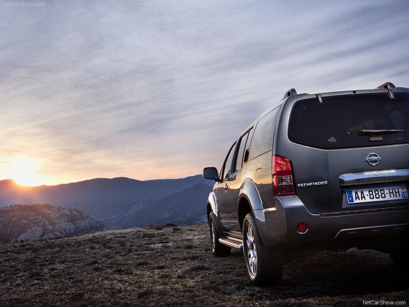 Nissan Path Finder
