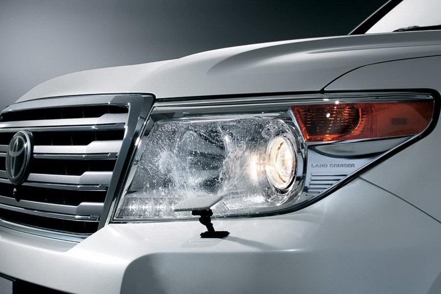 2012 Toyota Land cruiser 200