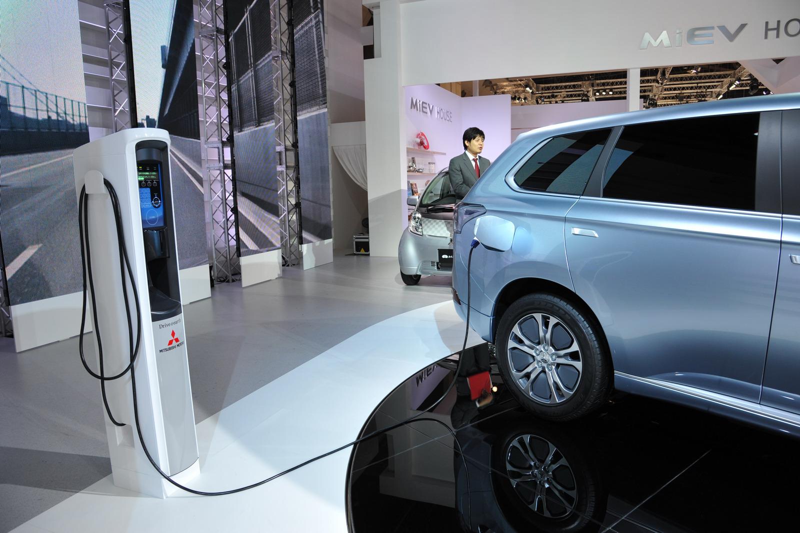 MItsubishi-Concept-PX-MiEV